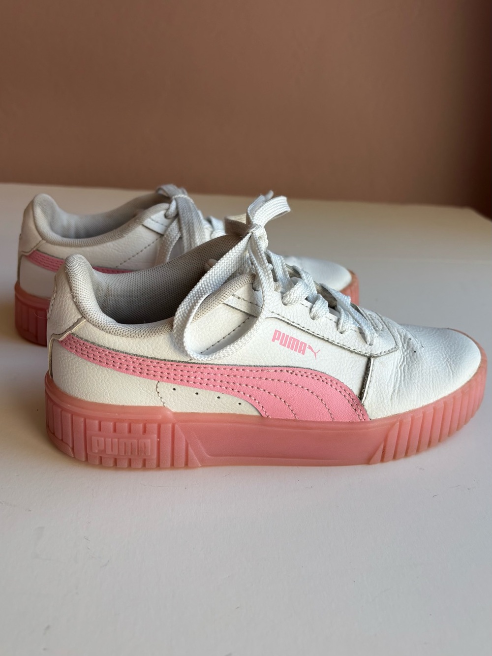 Puma Carina 2.0 Jelly Bean White Pink Sneakers Platform Girl Size 3